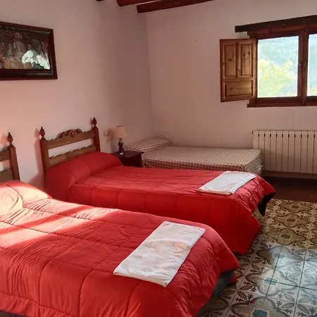 Hotel La Del Altozano 2*