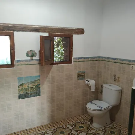 La Del Altozano Hotel 2*