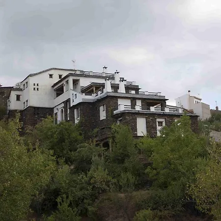 Hotel La Del Altozano 2*